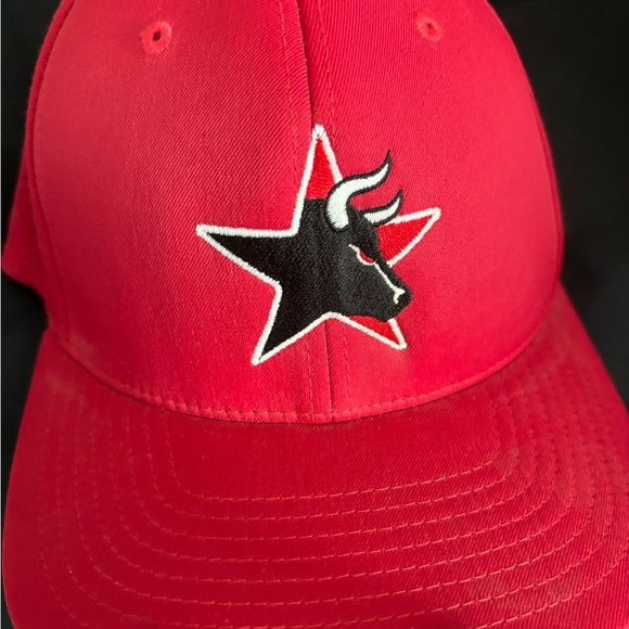 Vintage Pacific Headwear Style 474F Size L-XL Baseball Cap Red Bull Star Sporty - Picture 1 of 12